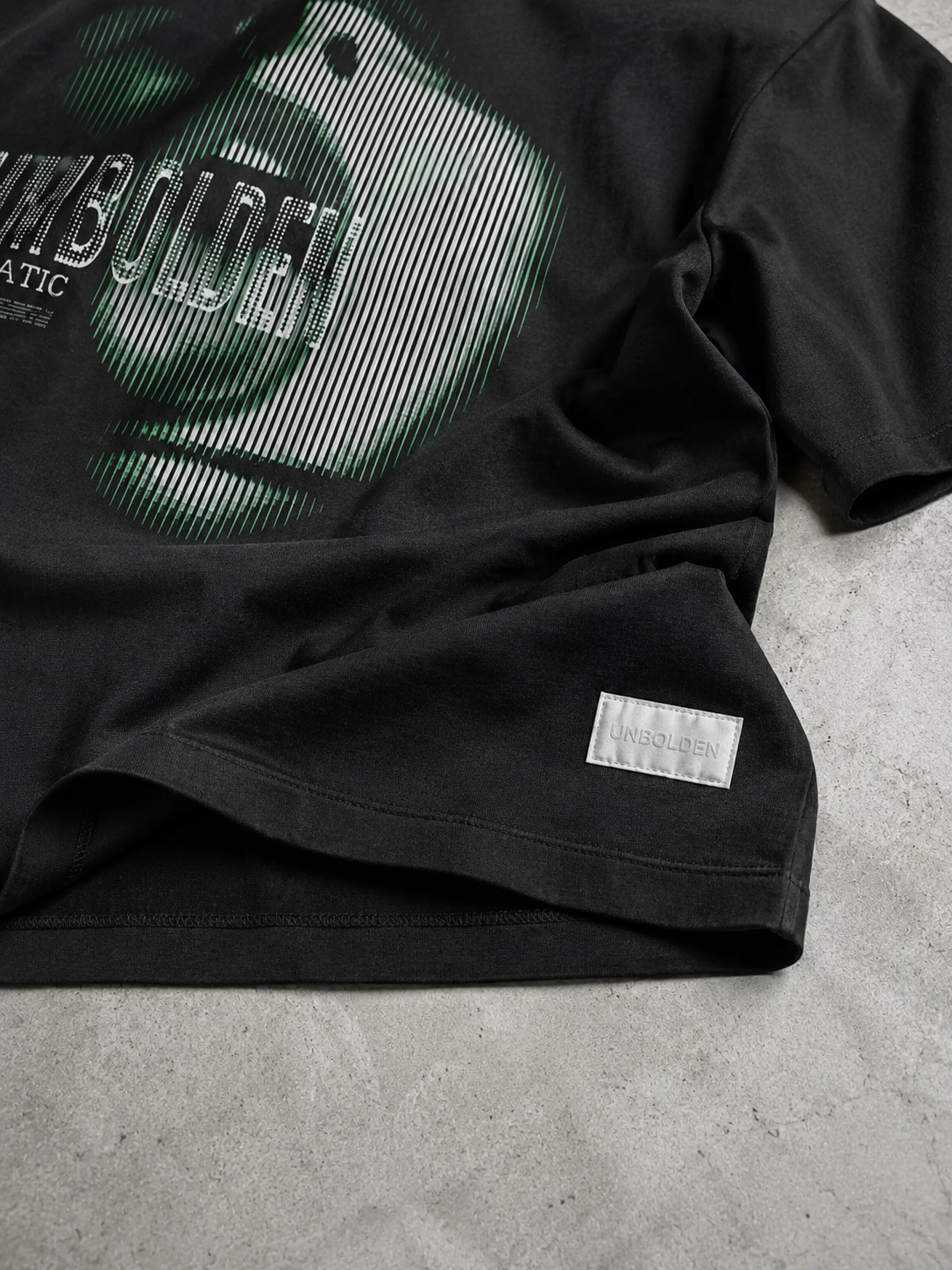 LUNATIC CROPPED OVERSIZED T-SHIRT