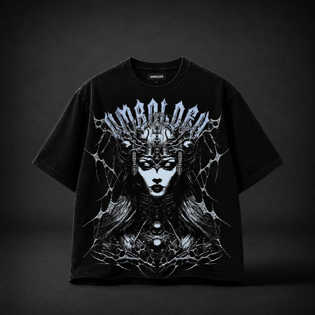 QUEEN MONARCH CROPPED OVERSIZED T-SHIRT