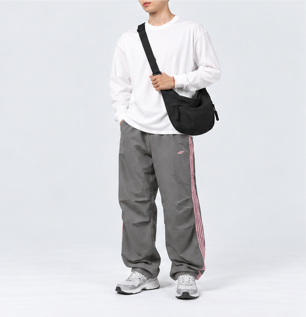 Everyday Sling Shoulder Bag | Jet black