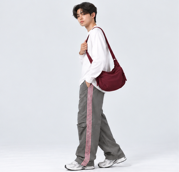 Everyday Sling Shoulder Bag | Burgundy